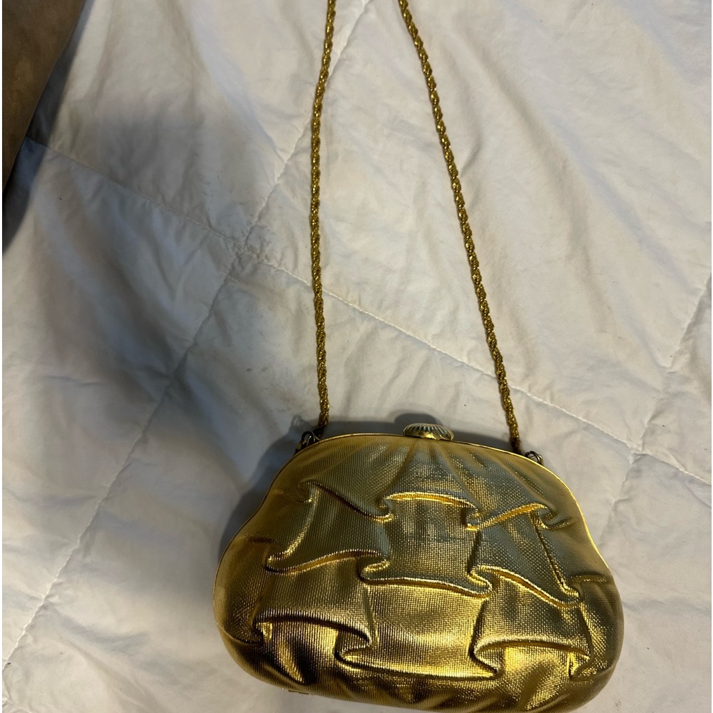 Vintage 1930’s Saks Fifth Avenue clutch! Own a piece of history.